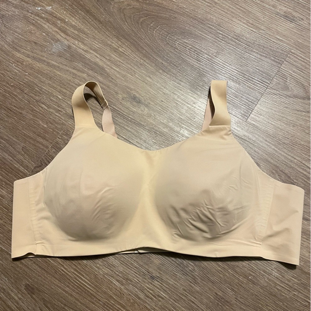 Knix Revolution Busty Beige Wireless High Support Bra